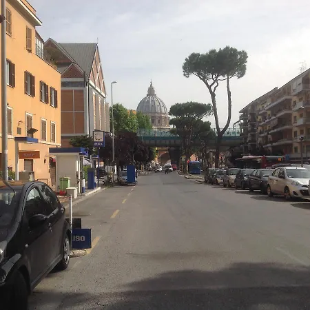 Vatican Luxury 4*